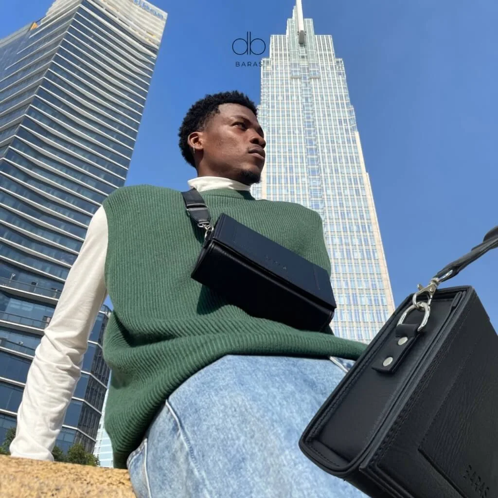 Túi đeo chéo hộp nam Murphy Bag với thiết kế sang trọng